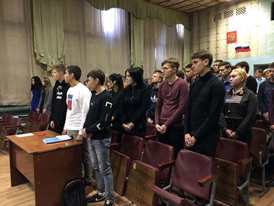 Навстречу празднику!