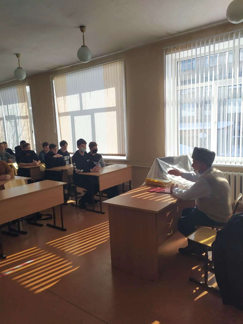 Встреча студентов с муллой Салаватом Хазратом