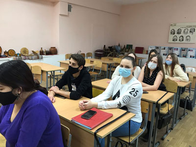 Классный час в группе 1ПСО-18