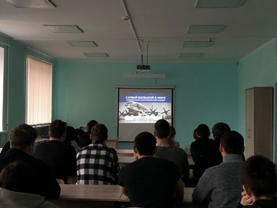 В колледже прошла традиционная линейка