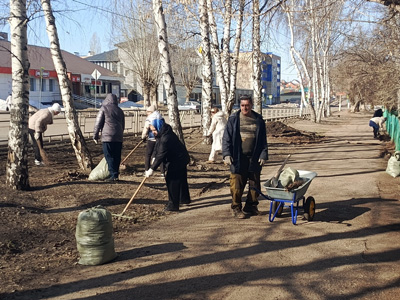 Сегодня в нашем колледже прошел субботник