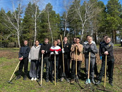 Группа 1ГС-25 присоединились к городскому молодежному субботнику