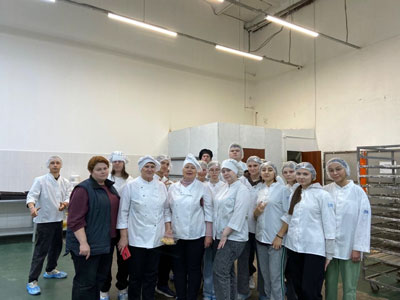 Группы 1ПК–22 и 1ПК–25 посетили пекарню ИП Пчелякова А.К.