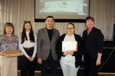 В колледже прошел праздничный антиквиз