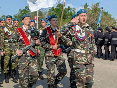 Традиционный смотр-конкурс строя и песни к 9 Мая
